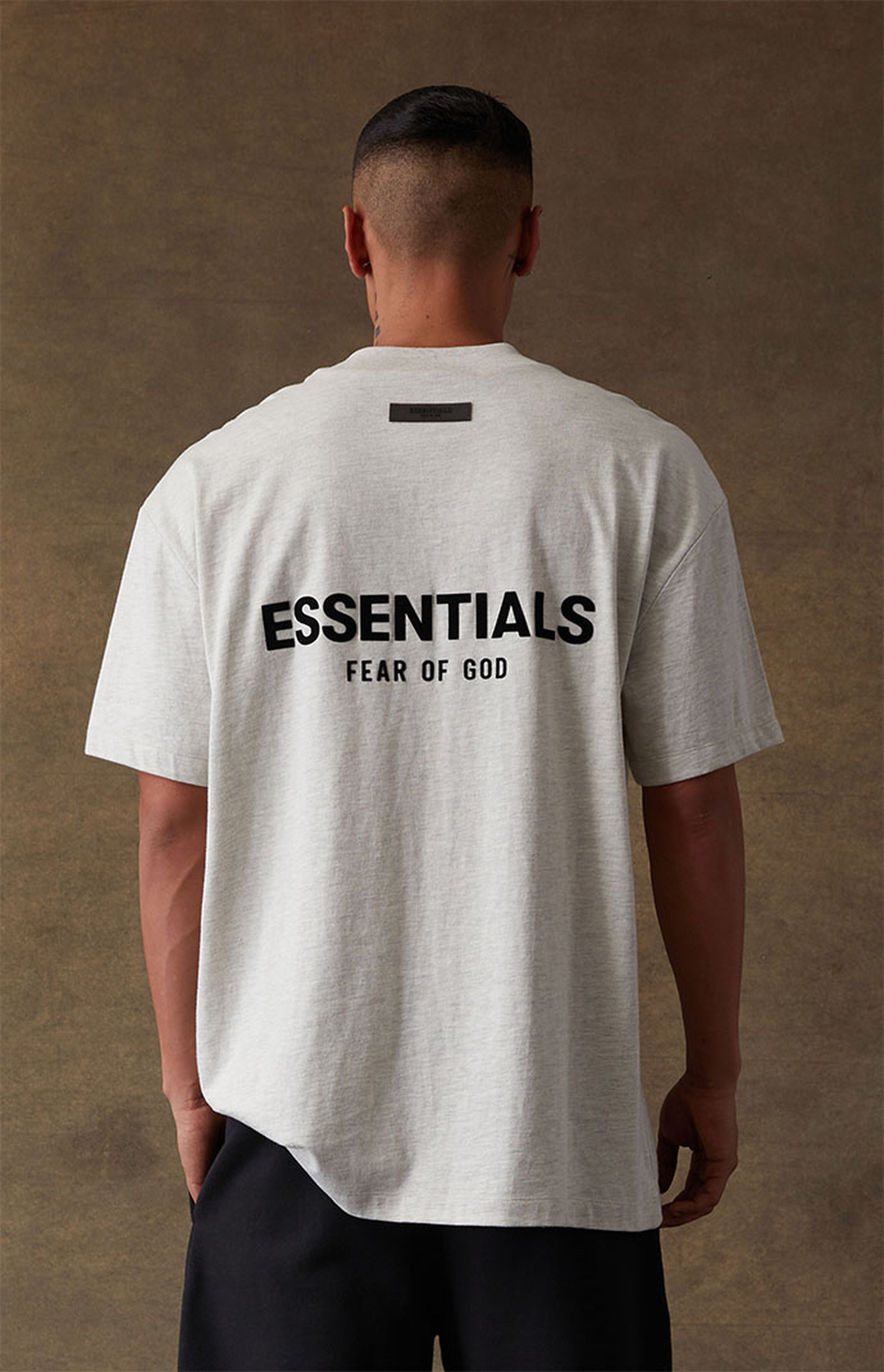 Fear of God Essentials T-shirt FW22 Light/Dark oatmeal