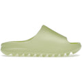 شباشب YEEZY باللون الأخضر الفسفوري