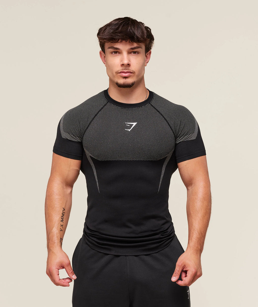 تيشيرت Gymshark Onyx 5.0 Seamless أسود × رمادي